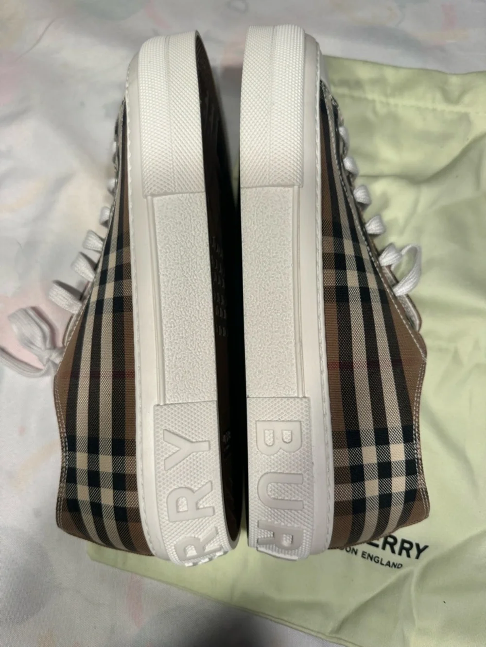 Burberry men’s vintage